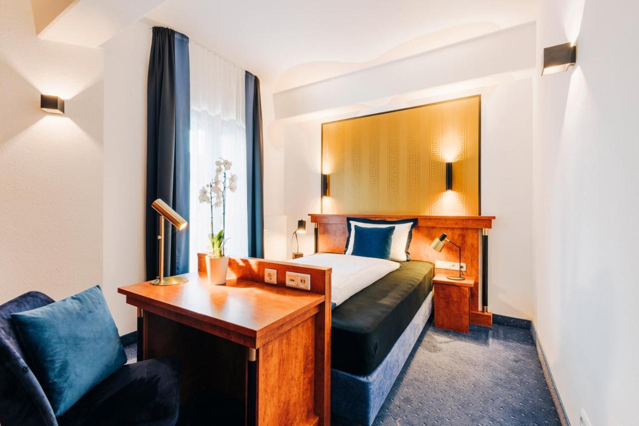 Das V Evert Hotel - Am Congress Centrum Wuerzburg Exteriör bild